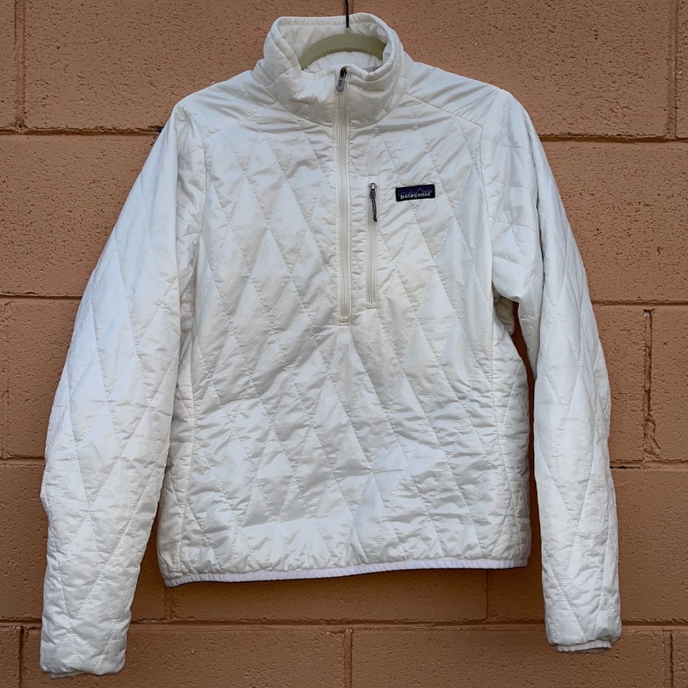 Patagonia Women’s puffer quarter zip pullover